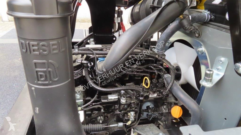 عربة قلابة Wacker Neuson DW30-2