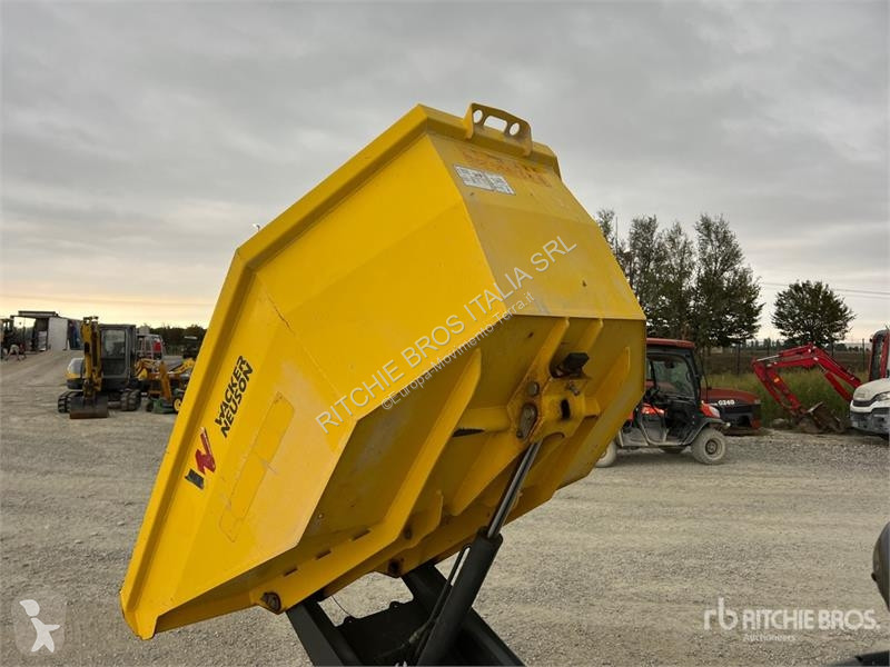 Tippvagn Wacker Neuson D25-01 4x4 Swivel Dumper