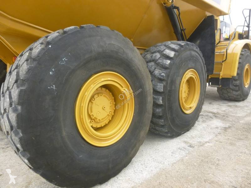 Tombereau Caterpillar 740B