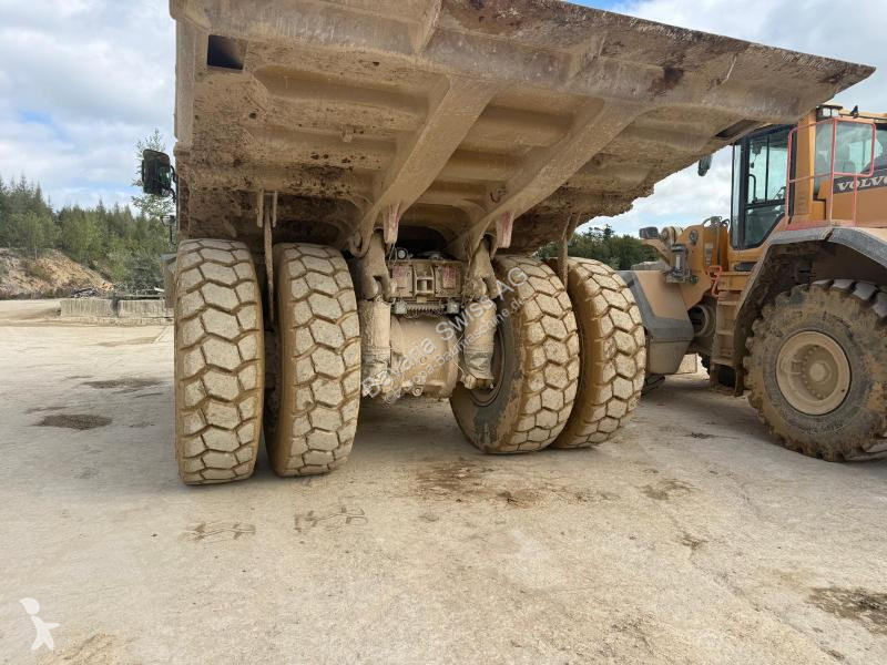 Tombereau Caterpillar G