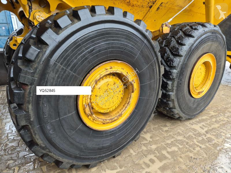 عربة قلابة Bell B45E