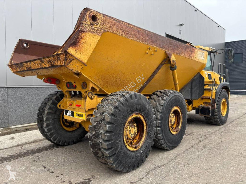 عربة قلابة Bell B 30 E (New Tires)