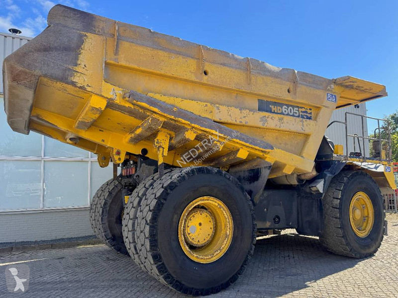 Дъмпер Komatsu 6057E0