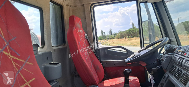 Iveco 380 truck