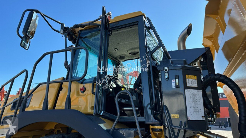 عربة قلابة Bell B30E 6X6