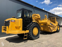 samohybný skrejper – skrejper Caterpillar 631G