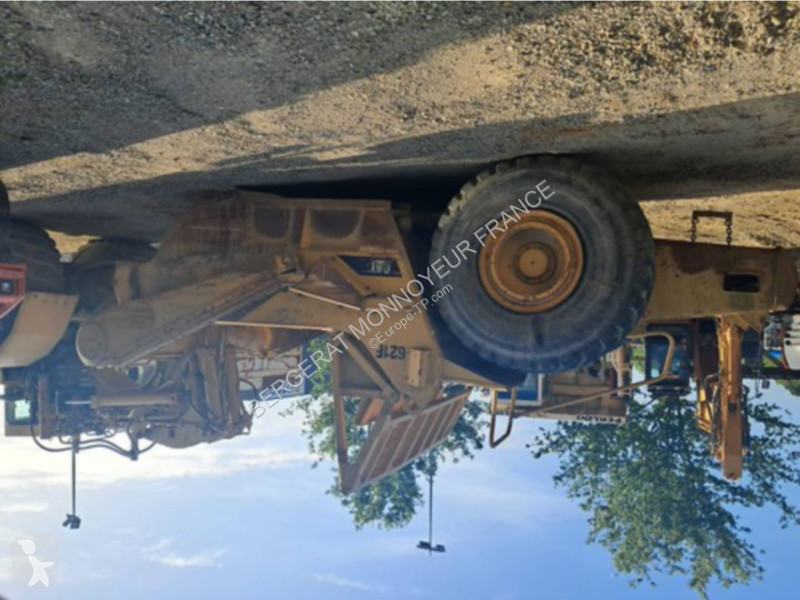 Décapeuse automotrice - scraper Caterpillar