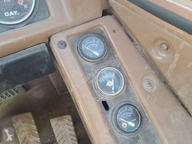 Motorový škrabák - scraper Caterpillar 631E (3...