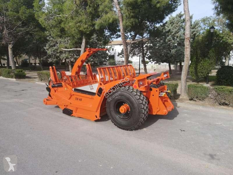 Ruspa automotrice - scraper   TH48