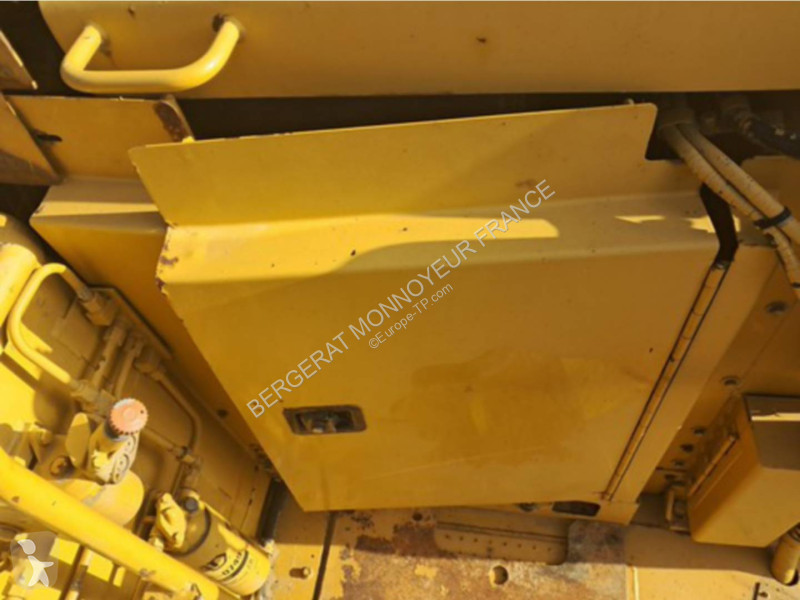 Décapeuse automotrice - scraper Caterpillar