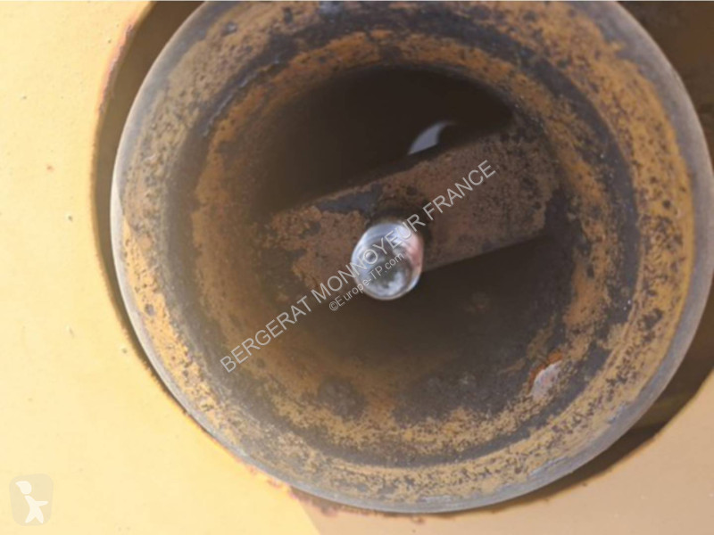 Décapeuse automotrice - scraper Caterpillar