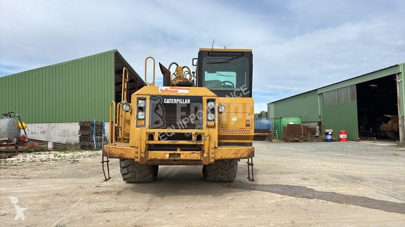 Décapeuse automotrice - scraper Caterpillar 621G