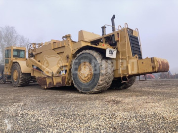 Mototraílla Caterpillar
