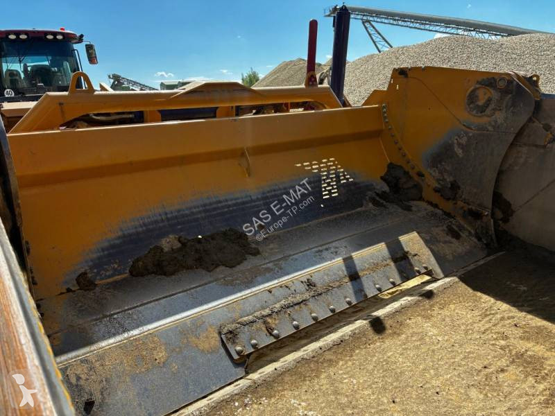 Décapeuse automotrice - scraper K-Tec 1233