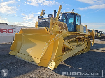 Komatsu
