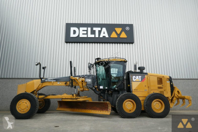Niveladora Caterpillar