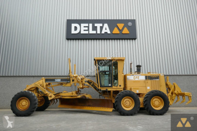 Niveladora Caterpillar