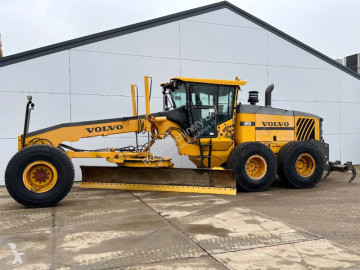 Niveleuse Volvo G 970 - 4.88m Blade / 3 Tine Ripper / EPA