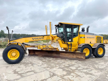 Niveleuse Volvo G 970 - 5.5 Meter Blade / EPA Certified