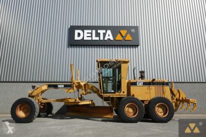 Niveladora Caterpillar
