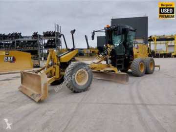 Grejdr Caterpillar