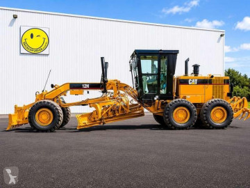 Niveladora Caterpillar