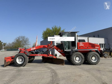 Niveladora New Holland
