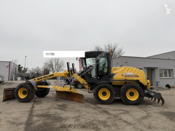 Niveladora New Holland