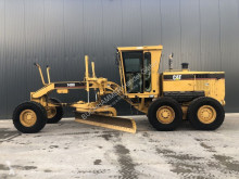 Niveladora Caterpillar 140H usada