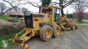 Niveleuse Caterpillar 120H occasion