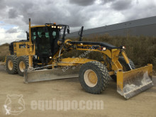 Niveleuse Komatsu GD 675 - 6 occasion