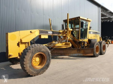 Niveleuse Caterpillar 140H occasion