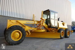 Niveladora Komatsu GD850A usada