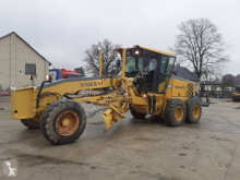 Równiarka Volvo G 940 używana