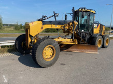 Грейдер Caterpillar 140M AWD