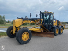 Niveladora Caterpillar 140M AWD usada