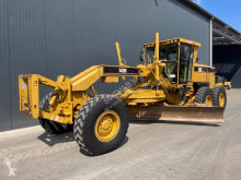 Niveleuse Caterpillar 140H