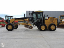 Niveladora Caterpillar 120M usada