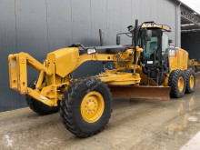 Niveladora Caterpillar 140M2 usada