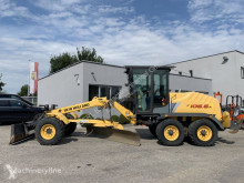 Livellatrice New Holland F 106.6 A usata