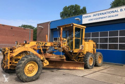 Niveladora Caterpillar 140G usada