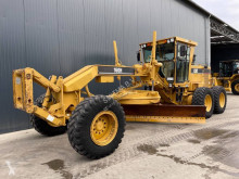 Równiarka Caterpillar 160H używana