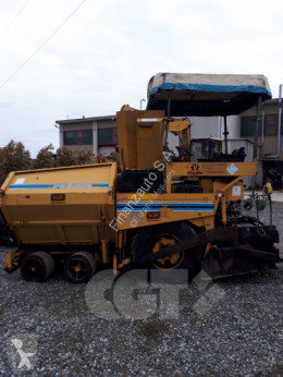 Niveladora BB630
