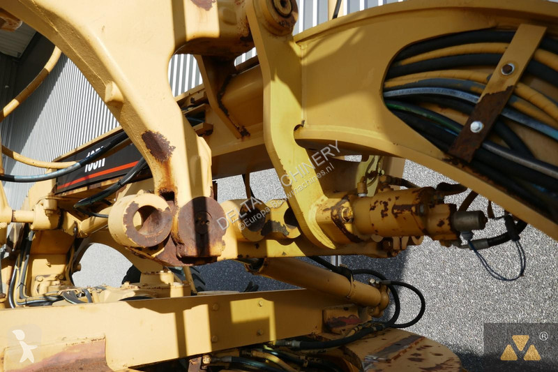 Niveladora Caterpillar