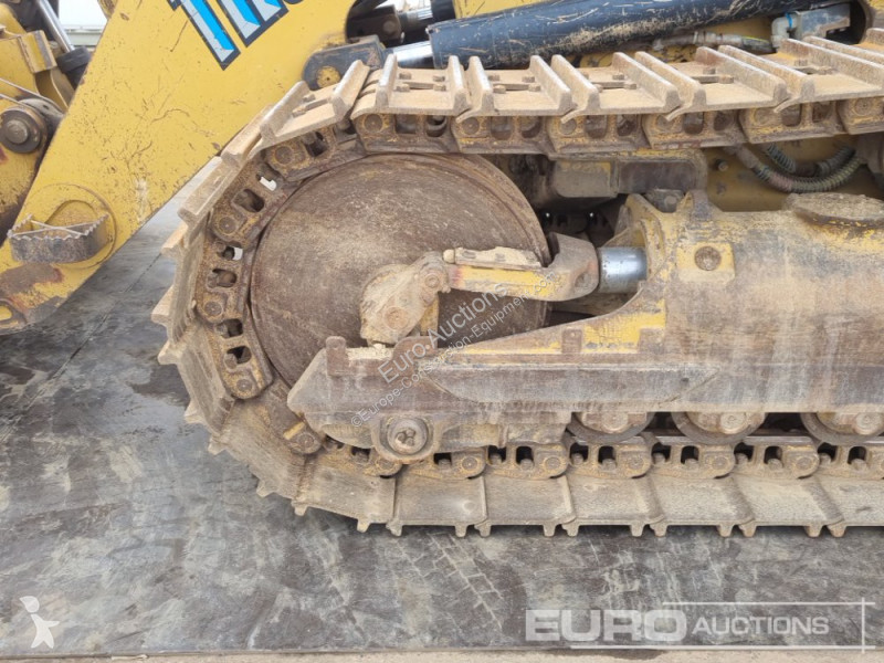 Grader Caterpillar