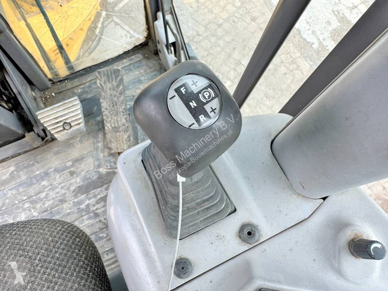 ممهدة طرق Volvo - 5.5 Meter Blade / EPA Certified