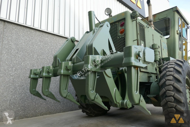 Niveladora Caterpillar Ex-army
