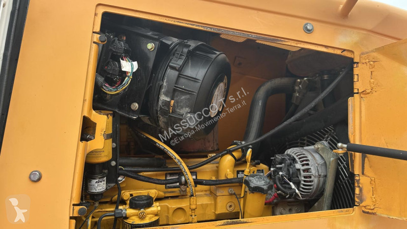 ممهدة طرق Liebherr PR 714