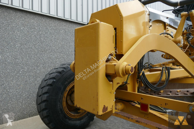 Grejder Caterpillar 12M3