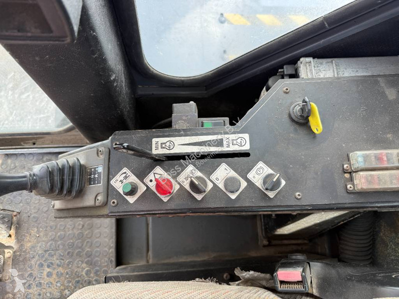 Niveleuse HBM BG160 TA-4 6x6 - Front Blade /...